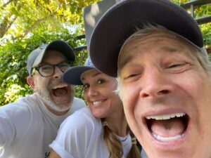 Rob Huebel Instagram - We are doing fine. 
Nobody has lost their shit during the strike. Not one of us. 

Hang in there everyone!
Always joyful to reunite with these hilarious Childrens Hospital and Medical Police superstars @hayeslady and @thebrianhuskey 
#sagaftrastrong