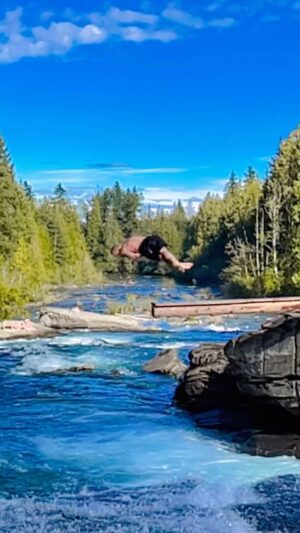Rob 'Sluggo' Boyce Instagram - Sending a massive dose of love and healing energy to everyone reading this. This place is magical🙏 540 spin for the win 🌪. The water beautiful and warm. #river #islandlife #spinning #twisting #diving #gratitude #thankful #vibration #sun #happy #love #skater