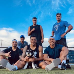 Robbie Magasiva Instagram - Great start to 2022 with the uso’s and of course bolo.