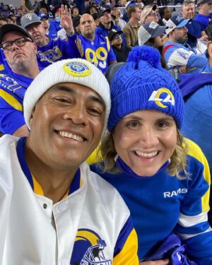 Robbie Magasiva Instagram - I had such a wonderful night last with this beautiful soul @bsmitty821 my first ever live game American football game I’m now a @rams fan. It was also a great distraction from constant thoughts and voices in my mind that I wish it would go away.