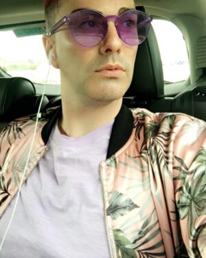 Robbie Turner Instagram - Lavender pink. -
-
-
#SometimesABoy #illtellyouforfree #outofdrag #robbieturner #dragrace #gayboy