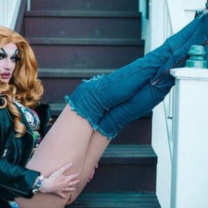 Robbie Turner Instagram - You’re late. -
-
-
#DontKeepMeWaiting #draglife #SittingPretty #maybeshesbornwithit #HowWasYourDayDear #PrettyWoman #illtellyouforfree #beautyisthebestrevenge #dragrace #robbieturner -
-
-
Bookings @executiveprandtalent 📸 @gabrielgastelum 💇🏻‍♀️ @wigsandgrace 💄 @lucy_paradisco