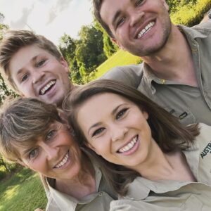 Robert Clarence Irwin Instagram - Happy 60th, Mum! Thank you for years of fun adventures as a fam, and for always being a courageous guiding light that we all look up to!