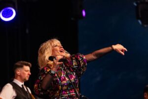 Robert Fripp Instagram - Toyah & Robert, and Fab Band, and Wonderful Audience at Field Of Avalon - Glastonbury! Join the T&R's summer Rock Party! (dates & tickets link in bio)
Photos courtesy of @markpickthall