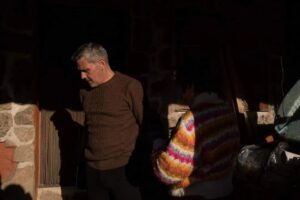 Roberto Enríquez Instagram - 🎬 Detrás de cámaras: #cortometrajeTitán (Dir. María Salgado Gispert, 2022)

📸: Gloria Salgado Gispert

‘Titán’ fue uno de los dos proyectos seleccionados en el Concurso CIMA (Asociación de Mujeres Cineastas y de Medios Audiovisuales) para la realización de cortometrajes contra la violencia de género. 💜
