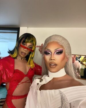 Robin Fierce Instagram - Happy birthday to one of my favorites people, @auramayari! Through all the madness of life last year we really came together and had the best time in the world. You have been an amazing friend and I wish you all the best in everything you do! Love you sister!!