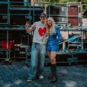 Robin Packalen Instagram - Pikku DBTL visiitti🤩 Kiitos @viivilrockyou