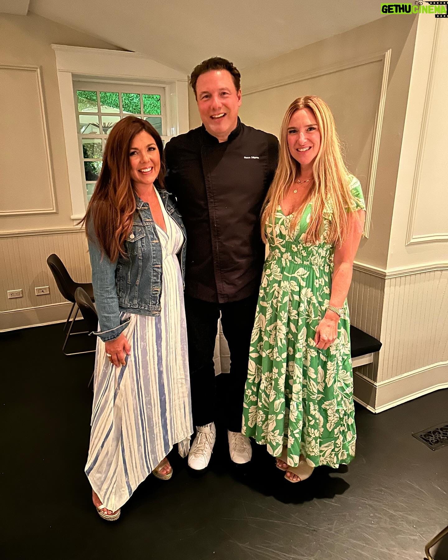 Rocco DiSpirito - 236 Likes - @roccodispirito you pulled off an epic mom’s date night for @elisadistefanotv and I! 💓
Thank you for a delish dinner at @il_pellicano_southampton — still dreaming of that Tomato Toast and Sweet Nut Crusted Halibut! Dare I mention that Burnt Basque Cheesecake with those Amarena Cherries?!!! 😳
Thanks friend. We owe you a night in the club. 😉
#southampton #ilpellicano #roccodispirito #hamptonsrestaurants #girlsnight