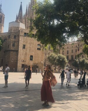 Rojda Demirer Instagram - Ne güzel geçtin Barcelona🫶
Tesekkür ederiz @prontotour 🙏
#prontotur30yasinda #davet