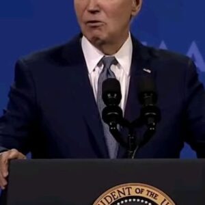 Roland S. Martin Instagram - All this talk about what a Black job is ... President Biden knows what a Black jobs - it's Vice President of the U.S., the first Black President in American history, Barack Obama ..." 👀 President Joe Biden Speaks at the 115th NAACP National Convention youtube.com/rolandsmartin #RolandMartinUnfiltered #BlackStarNetwork