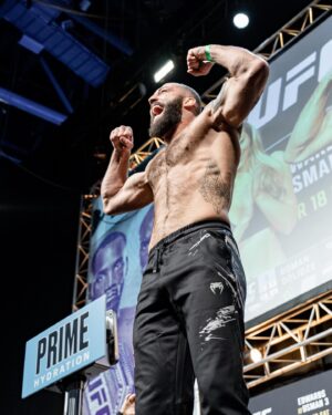 Roman Dolidze Instagram - Fight day! Lets go!⚔️🔥
