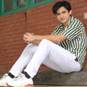 Romit Raj Instagram - Yours ❤️ 
#yrkkh #yehrishtakyakehlatahai #picoftheday #dkp #starplus #RomiitRaaj #RR1 #RohitPoddar