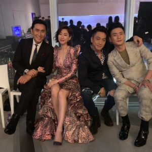 Ron Ng Instagram - 感謝微博感謝觀眾支持感謝澤澤感謝三哥😂 ​​​