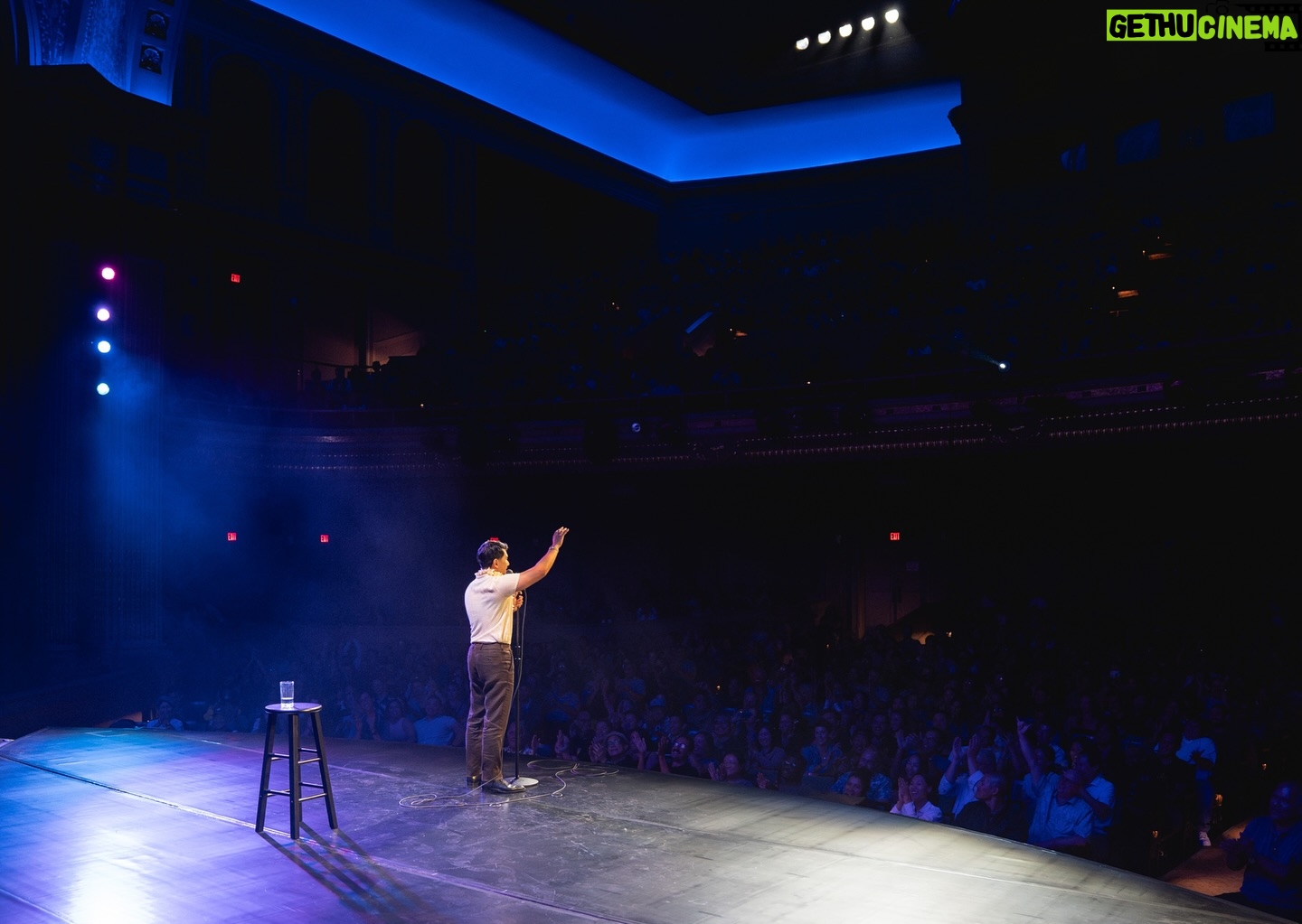 Ronny Chieng - 4.2K Likes - I LOVE YOU HAWAI’I! You are a dream, wrapped in a wish, wrapped in a melody. THANK YOU FOR SELLING OUT MY FIVE SHOWS at @hawaiitheatre last week. And thanks to @andreajin @comedianjamesmane and DJ @tonytrimm for being on the show. 📸: @marcusrussellprice @veanne
👔: @joycretton @joseramosdesign @bonobos
👞: @cobblerunion 💇🏻: @sheldonyamauchi
💄: @karenpreiser
🎨: @igloo.toast.pop @punkyaloha