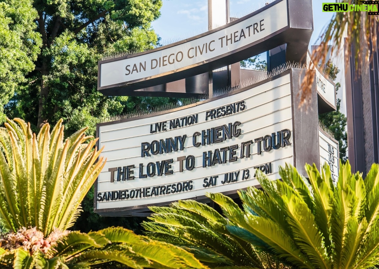Ronny Chieng - 3.2K Likes - SAN DIEGO, CALIFORNIA! THANK YOU FOR SELLING OUT MY SHOW at @sdcivictheatre. And thanks to @jasoncheny and DJ @tonytrimm for being on the show. 📸: @eric_scire
👔: @latoiacunningham @bonobos 🎨: @igloo.toast.pop