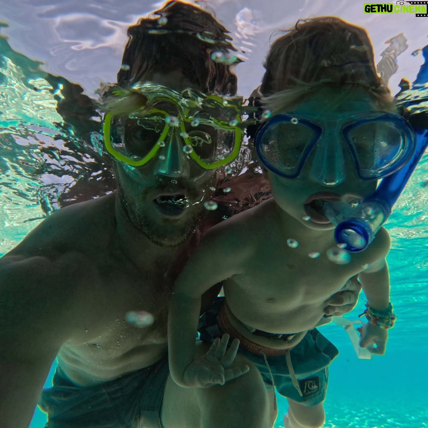 Rory Sloane - 6.4K Likes - Island life @anantaradhigu
•
It’s been a crazy start to our little island getaway.. We used to come to the Maldives (pre kids) but doing it with them here has been incredible. So much snorkelling.. ocean time.. amazing food..
@tropicsurf cannot wait for a few more surfs