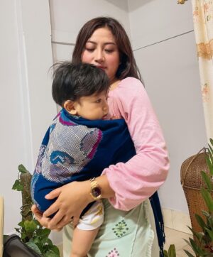 Rosangpuii Ralte Instagram - Nau puakpuan tha deuh deuh,mawi si chi hrang hrang @zamzo_handloom ah hian lei tur a awm bawk e,Kạn veng naute hmeltha ber baby jaevier nen puakpuan kanlo fak anihhi🥰🥰🥰❤️
