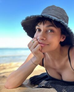 Actress Rosario Dawson HD Instagram Photos and Wallpapers August 2024