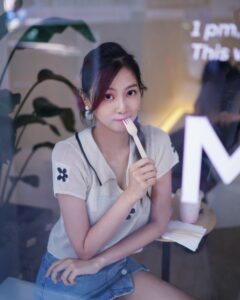 Actress Rosita Kwok HD Instagram Photos and Wallpapers July 2024