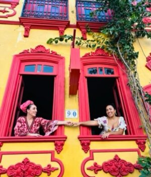 Rossy de Palma Instagram - FELIZ 25 🎂 Mi Luna Lunera🌛 un quarto de siglo Disfrutando y Agradeciendo tu Bella Existencia 🙏🏽 Eres un Tesoro de Hija 💝 so proud of you ma Cherie D’Amour TE QUIERO CON TODO MI 🫀 JE T’AIME A LA FOLIE  MUAEMEOW TE I LOVE U INFINITO ♾️❤️‍🔥