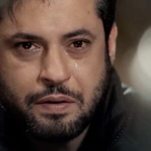 Rouzbeh Moeini Instagram - @aghazadeh.series 
📌نظرتون در باره قسمت ٢٨ آقازاده چى بود؟

#روزبه_معینی #هنر #بازیگر #زندگی #عشق #كرونا  #سلفي  #موزیک #سريال #خواننده #عصرجدید #آقازاده #راضیه #مانلی #نيكى_كريمى #حامد #نوذر #الكس 
#roozbeh_moeini  #actor #best #love #life #selfie #film#asrejadid #art#picture #cinema#music #cinema #best