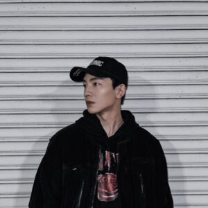 Roy Chang Instagram - 昨天看了場有笑有淚的電影 
「做工的人」👷🏽‍♂️推薦給大家
上映快跟家人一起去支持👍🏻