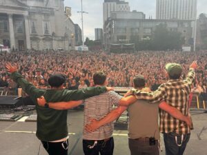 Roy Stride Instagram - @busted Thanks for having us at @millsqleeds We might do a cheeky version of Year 3000 today @sausageandciderfestuk 🤗😄👹 - last tickets available for today and tour from https://linktr.ee/Scoutingforgirls