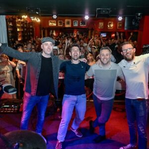 Roy Stride Instagram - Another belter at the @boisdale_restaurants swipe to see how it got a little out of hand. Fast becoming one of my favourite / maddest places to play. Cross between a jazz club / acoustic show / your best friends wedding - 3 gigs in one!! Perfect warm up for @isleofwightfest tonight - soooooo excited 😝 

Tour tickets and music https://linktr.ee/Scoutingforgirls