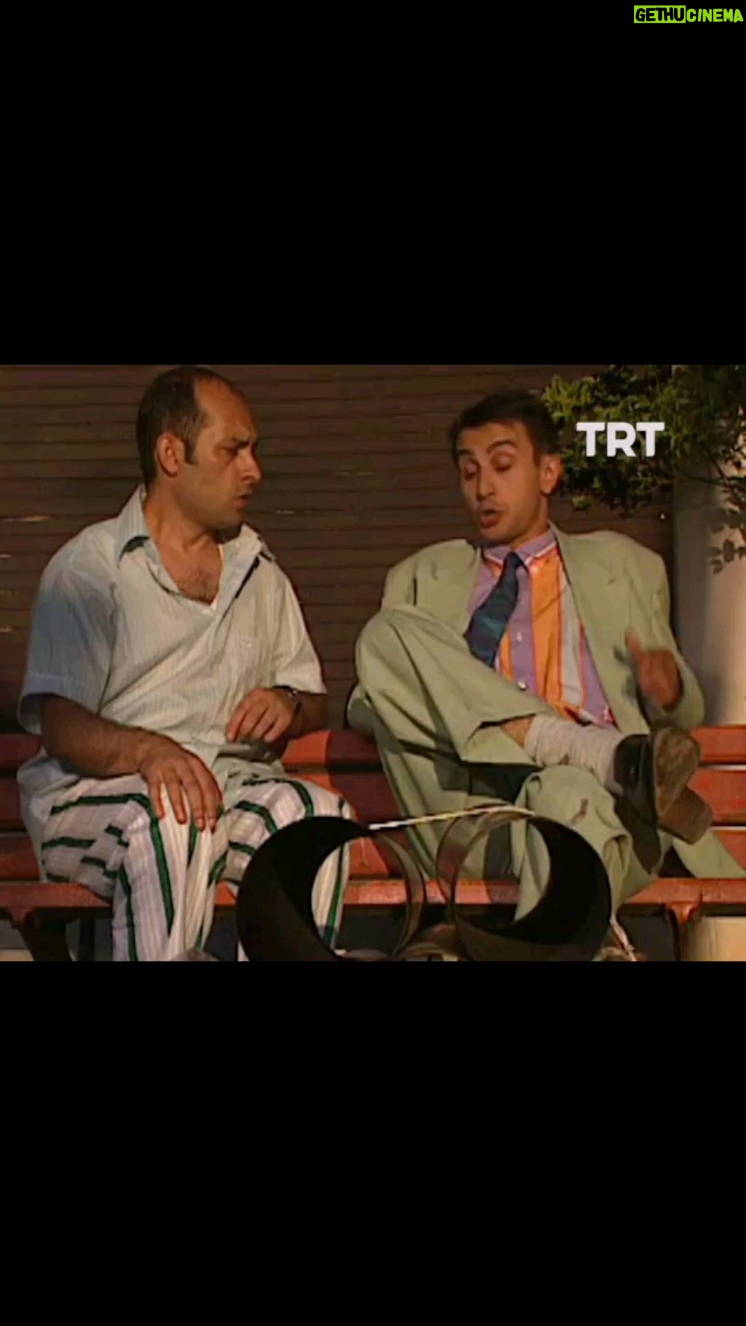 Ruhi Sarı - 1.9K Likes - Akarı yok kokarı yok temiz iş.....
#yedinumara #satılmış #trt