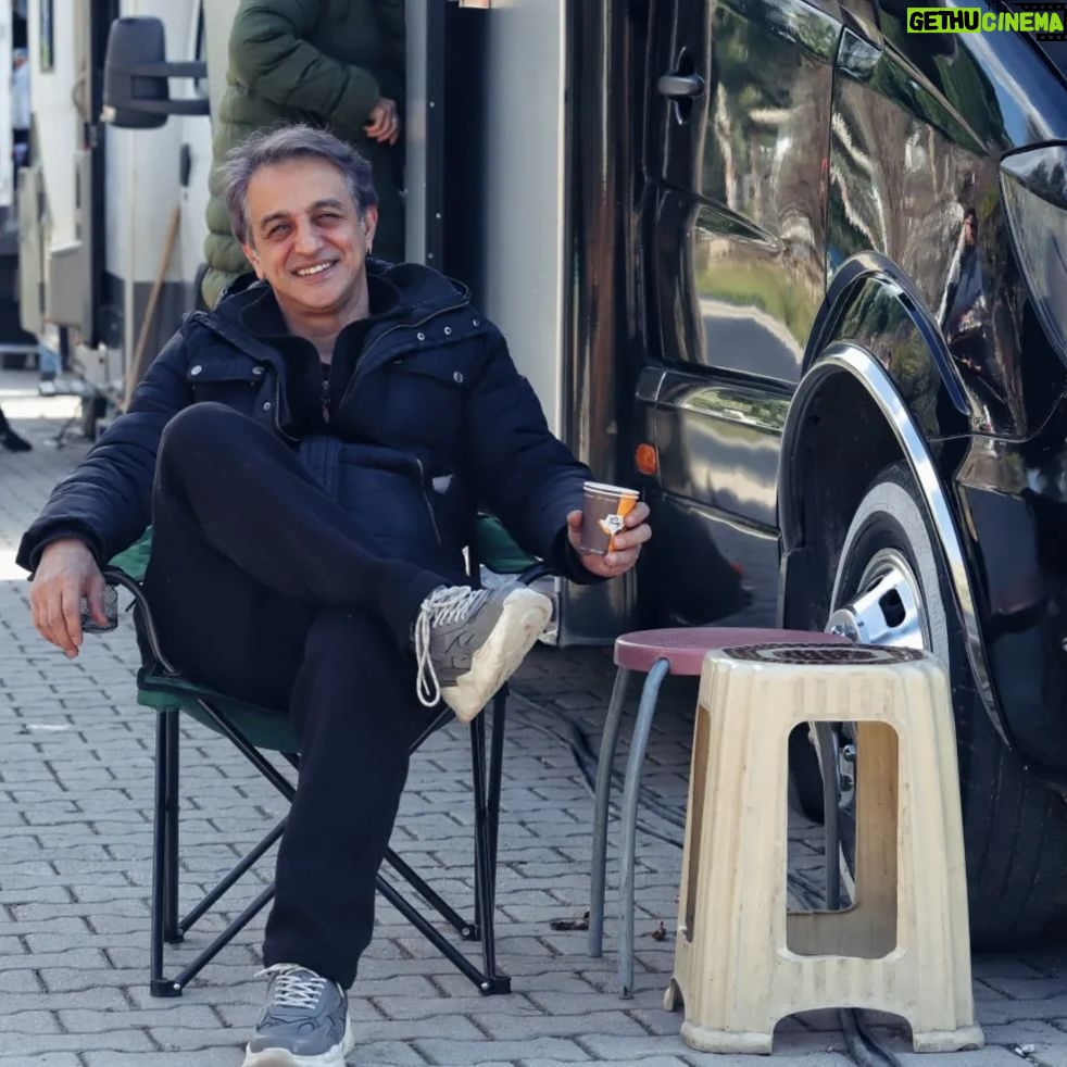 Ruhi Sarı - 0.9K Likes - Karavan önü fotoğrafı dediğin.📷📷,@adm.merve