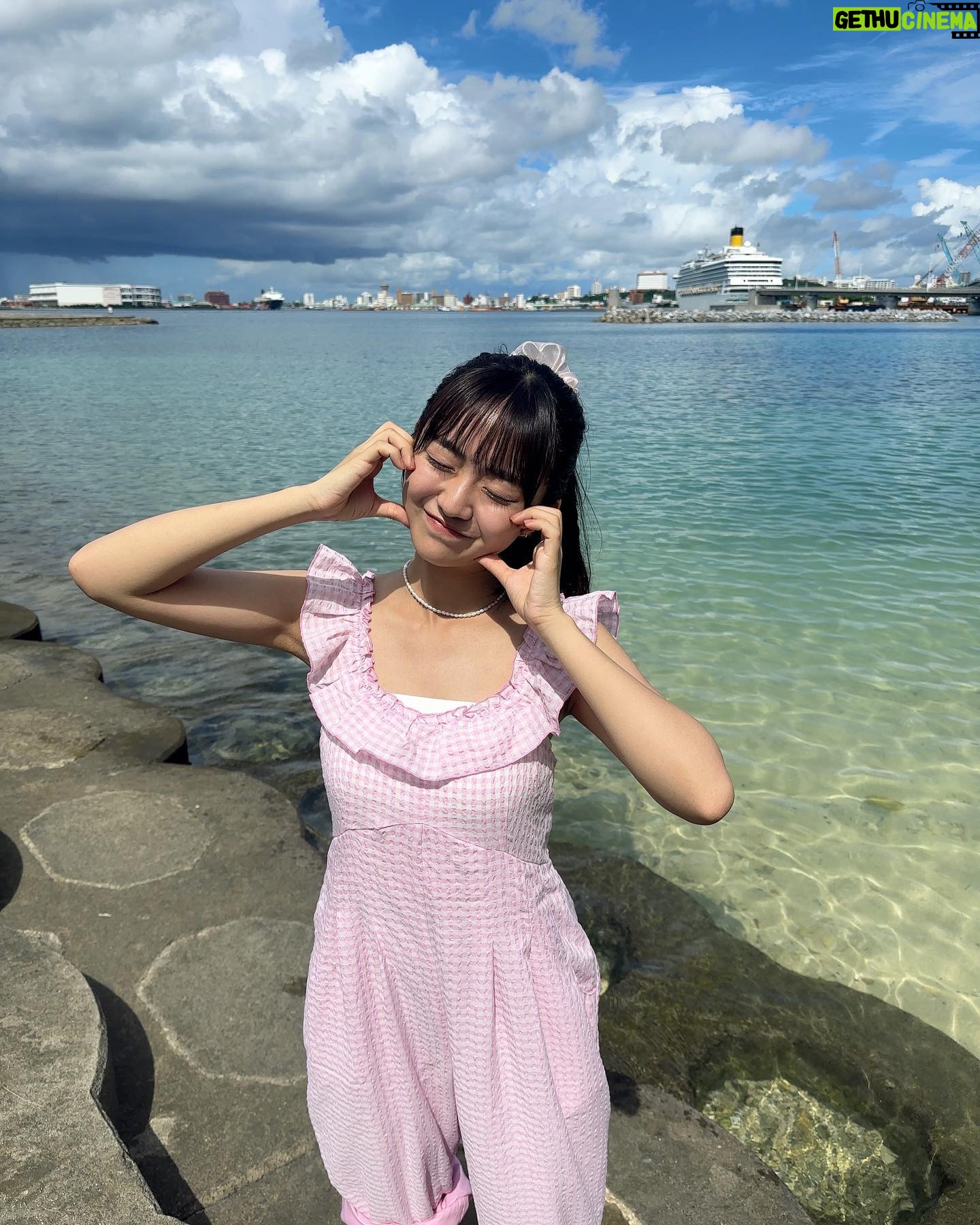 Runa Toyoda - 7.7K Likes - おーはよーーう!沖縄の海で🙋🏾♀️
こないだ、いろいろ写真チェックしてきたよ〜🤭
解禁楽しみだなー