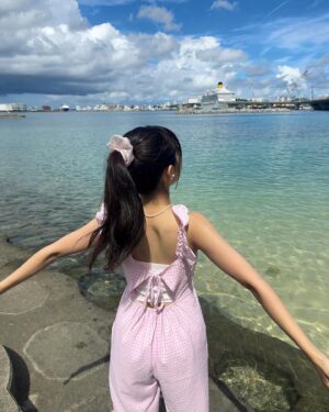 Runa Toyoda Instagram - おーはよーーう！沖縄の海で🙋🏾‍♀️

こないだ、いろいろ写真チェックしてきたよ〜🤭
解禁楽しみだなー