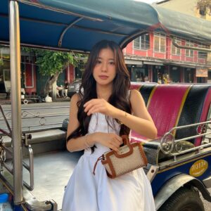 Rutricha Phapakithi Instagram - โปรดมาเที่ยวที่ประเทศของฉัน🛺🇹🇭
