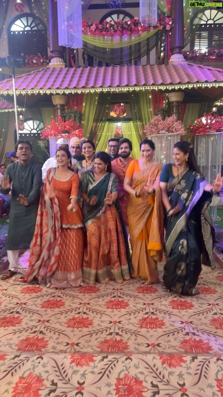 Rutuja Bagwe - 35.4K Likes - Whole cast vibing on “baar baar” #ankitgupta #ethnicwear #traditional #wedding