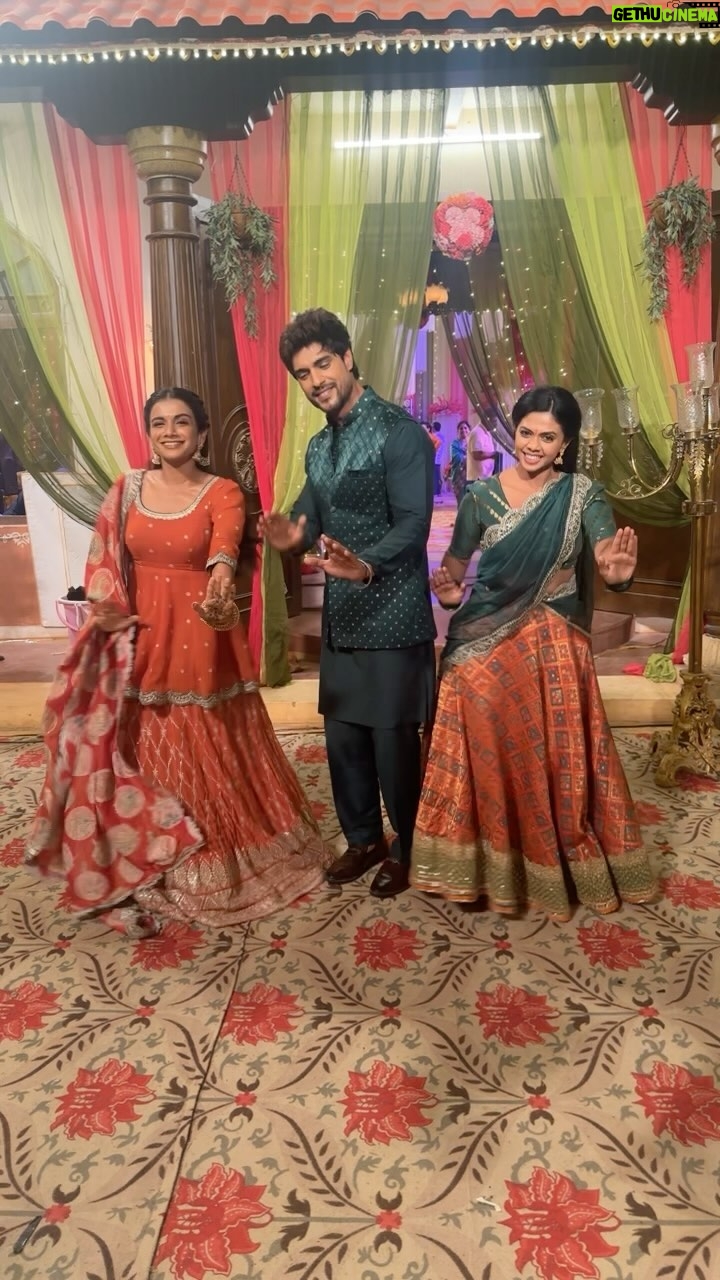 Rutuja Bagwe - 82.1K Likes - Are you vibing on “baar baar” #ankitgupta #ethnicwear #wedding #weddingdress