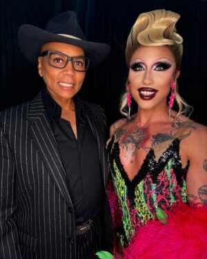 Ryan Boa Instagram - PROM 2024✨

Bumped into this wild card at @rupaulsdragcon and had to get a pic! Missing our sushi dates and sleepovers @rupaulofficial ⭐️

@worldofwonder @wowpresentsplus @canadasdragrace