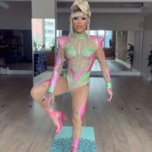 Ryan Boa Instagram - More BOGA press🧘🏼‍♀️

Beyond grateful to be able to merge my love for drag and wellness together with this new journey that I’ve been on! Having an amazing group of people who believe in me and support me is something I could only pray for! A special thank you to @adoary for helping me get my message of love, self care, and wellness out to the world and for always cheering me on💖

This thrilling and rewarding ride has been filled with a plethora of emotions, questions, and self-reflections. I’ve had to close doors that no longer served me, only to find even more abundant opportunities that align with my vision and purpose opening up🌿

Thank you to everyone who has been believing in me, supporting me and helping me achieve my dreams! I live such an amazing life and am so glad I get to share it with all of you!🤸‍♀️

Swipe through or check out the link in my bio to see where you can come to a BOGA class and get well with me✨

#torontolife #drag #dragrace #rpdr #canadasdragrace #dragmakeup #pride #yoga #torontolifestyle #yogateachers #yogatoronto