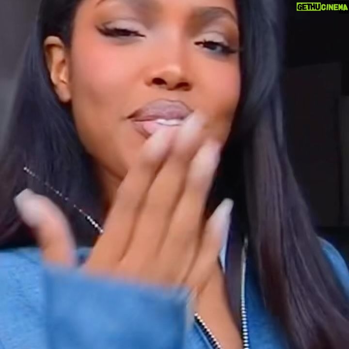 Ryan Destiny - 173.4K Likes - MAC x RD
Whatttt?! My lip combo is here. Finally! I curated my lip in collaboration with @maccosmeticsusa and I’m so excited, this is crazy. You can get it today! I can’t wait to see you in itttt
Available now at MAC Stores and maccosmetics.com select retailers
#MACLipCombo #MACambassador #ad
