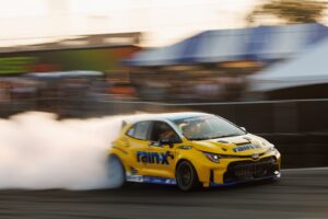 Ryan Tuerck Instagram - A Saturday night Seattle DUB! 🏆

#TeamToyota