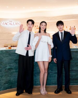 Ryeoun Instagram - Thanks for having me at the Macallan House Hong Kong Flagship Boutique Opening. (Craftsmanship, creativity & culture all blended into one.)

#themacallan #themacallanhk #themacallanhousehongkong #ad
@the_macallan
@themacallanstephane