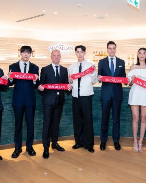 Ryeoun Instagram - Thanks for having me at the Macallan House Hong Kong Flagship Boutique Opening. (Craftsmanship, creativity & culture all blended into one.)

#themacallan #themacallanhk #themacallanhousehongkong #ad
@the_macallan
@themacallanstephane