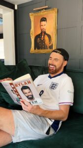 Actor Rylan Clark HD Instagram Photos and Wallpapers August 2024