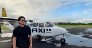 Ryu Soo-young Instagram - #Airtaxi 
#바누아투 가던 험난했던길
#이륙전까진 신났었지요. 🤪

#인생에서 만난 #가장작은비행기

#정글밥
#SBS
#화요일 저녁 #10시20분