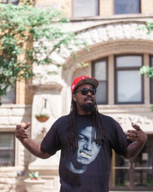 S. Dilla Thomas Instagram - Hey there! It’s a beautiful day out 🤩

Last week we spent a few hours on another beautiful day with the historian @6figga_dilla on his Chicago Mahogany tour through Englewood. We learned SO MUCH! 

A city gem 💎, he had much knowledge to share with us on this two hour bus tour. We learned about the history of the neighborhood, talked about some influential and historical residents.

Things got heavy as we talked about the very really racial discrimination that has affected the residents of this community. Click through the photos to learn more.

There were also beautiful stops on the tour such as The iconic Yale and we even got to go inside and see the breathtaking atrium.

We ended the tour with a visit to @ggcfreshmarket where staff got some groceries and a few even got tasty smoothies. We love to support a local business!

There were so many stops and this is only a small summary of the time we shared together. We recommend the tour to learn more about our beautiful city. Swipe through, recognize any of these spots? Oh and swipe all the way to end for a message. 🫶🏽

 📷: @allyalmorephoto