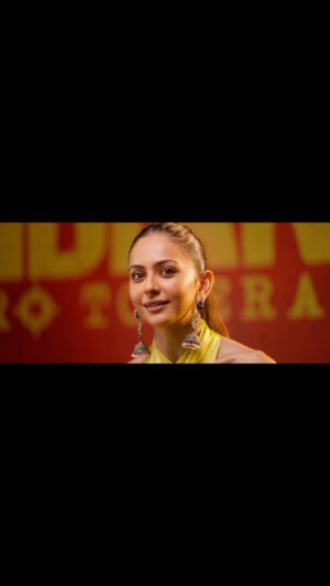 S. Shankar Instagram - Actress @rakulpreet takes us behind the scenes of #Indian2 🇮🇳 Witness the dedication, challenges, and extraordinary moments that brought this grand spectacle to life! 🤩🔥

@indianthemovie_ 🇮🇳 Ulaganayagan @ikamalhaasan @shanmughamshankar @worldofsiddharth @actorsimha @anirudhofficial @r_varman_ @sreekarprasa @muthurajthangavel @lycaproductions #Subaskaran @redgiantmovies_ @gkmtamilkumaran #MShenbagamoorthy @sonymusic_south @kalaignartvofficial @netflix_in @teamaimpro #BeyondMedia @universal_communications @prosabari_17 @harisharasu_pro

#Hindustani2 🇮🇳 #Bharateeyudu2 🇮🇳 #ZeroTolerance #ComeBackIndian