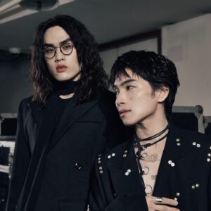 SIRUP Instagram - 中華圏最大の音楽アワードGMA(金曲奨) 
@gmamusic.official の
第35回Best Producer AwardにThe Craneとwhoosh と作った「UMAMI」をノミネートしてもらったので受賞式に参加して来ました！

GMAは台湾の音楽カルチャーへのリスペクトがすごいし、色んなジャンル、民族、言語にしっかりフォーカスしてグローバルなシーンを作っていて本当にリスペクト！！

日本のインディペンデントアーティストとしてこんな素晴らしいアワードにノミネート出来たことにめっちゃ光栄でした！

アワードの中で行われるパフォーマンスも本当によく作り込まれててすごかった。台湾の音楽業界ほんまにリスペクト止まないです。

そして何より一緒に曲を作ってくれた @theqrane と @heywhoosh 、ディレクションしてくれた　@daniel_takedaa そして @sirup_staff と台湾チーム
@miaminyen @mckylin_fp @razorchiang に大感謝！ここに連れて来てくれてありがとう！！

credits: 
photo @luhonghsu
gaffer @pomelo_zhong
retouch @bigredflower @jyunccihli

#GMA35 #金曲35 #GMA2024 #金曲2024