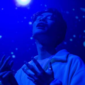 SKRYU Instagram - 2024.2.11 SKRYU Oneman Live "Emergence" 

in 渋谷 Spotify O-EAST

ご来場ありがとうございました。

最高の景色をありがとう。

この声が枯れ果てるまで🏃‍♂️

Hair and Makeup @coco.yuun.j 
Stylist @naho_hosaka Photo No.1,4,5,6,7,9,10
Photo by @fumiphoto
