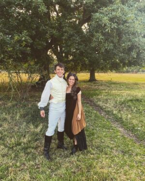 Sabrina Bartlett Instagram - Happy Christmas to all and happy Bridgerton day! 🎄🥳 now streaming on Netflix 🎉 A few faces and memories from behind the scenes ⭐️ hair and makeup creation but the one and only @marcelliotpilcher 💘#bridgerton @bridgertonnetflix @netflixuk