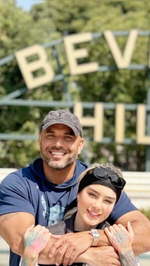 Sahar Ghoreyshi Instagram - Family time🦋🕊️☀️
