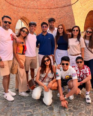 Saiee Manjrekar Instagram - war-saw the most beautiful city 🫶🏻
